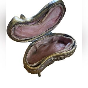 Antique kidney shape jewelry box. Wedding ring bearer box.